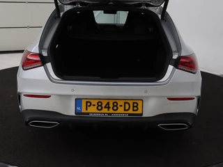 Mercedes-Benz CLA Mercedes-Benz CLA-klasse Shooting Brake 250e Business Solution AMG Limited |  Adaptive cruise | Stoelverwarming | Carplay | Sfeerverlichting | Leder/Alcantara | Navigatie | Full LED - afbeelding nr 11