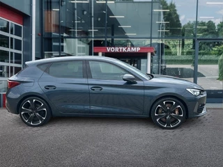 CUPRA Leon CUPRA Leon 1.4 TSI DSG VZ E-HYBRID CAMERA/BREMBO/NAVI/ACC/CARPLAY/STOELVERW - afbeelding nr 4