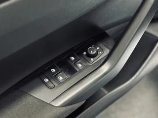 Volkswagen Polo Volkswagen Polo 1.0 TSI DSG Move | CarPlay | Camera | Trekhaak - afbeelding nr 12
