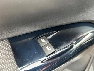 Citroën C4 Citroën C4 1.2 PURETECH SHINE AIRCO/ECC/CRUISE/NAVI/PDC/TREKHAAK/ENZ. - afbeelding nr 25