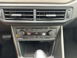 Volkswagen Polo Volkswagen Polo 1.0 TSI Comfortline Automaat Carplay Climate LED Navigatie Cruise Lichtmetaal - afbeelding nr 16