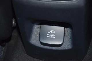 Kia e-Niro Kia e-Niro ExecutiveLine 64 kWh | Stoelverwarming/koeling | Elektrisch verstelb. bestuurdersstoel met geheugen | Draadloze telefoonlader | - afbeelding nr 41