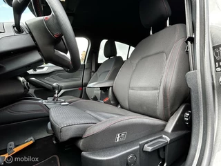 Ford Focus Ford Focus 1.0 EcoBoost ST Line Navi 18inch Led Winterpack NAP Dik! - afbeelding nr 4