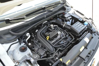 Volkswagen Polo Volkswagen Polo 1.0 TSI Highline Business R - afbeelding nr 70
