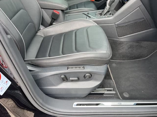 Volkswagen Tiguan Volkswagen Tiguan 1.4 TSI eHy R-line - afbeelding nr 30