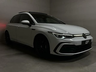 Volkswagen Golf Volkswagen Golf 1.5 eTSI 3x R-Line Pano Carplay Sfeer ACC NAP - afbeelding nr 13