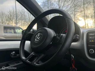 Volkswagen up! Volkswagen Up! 1.0 high up! | Pano dak | Leer | Cruise | Navi - afbeelding nr 13