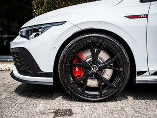 Volkswagen Golf Volkswagen Golf 2.0 TSI GTI CLUBSPORT|PANO|19''|ACC|NURBURG. - afbeelding nr 36