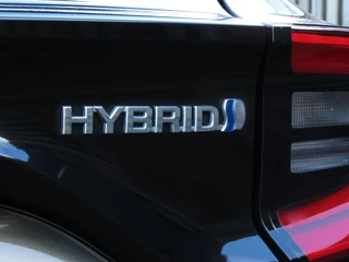Toyota Yaris Toyota Yaris 1.5 Hybrid Dynamic | 1e EIGENAAR | DEALER ONDERHOUDEN | NAVI | KEYLESS ENTRY+GO | CAMERA | ADAPTIVE CRUISE | DAB+ | - afbeelding nr 23