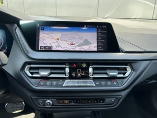 BMW 1 Serie BMW 1 Serie 118i M Sport Live Cockpit LED HUD Carplay Sfeerlicht Cruise - afbeelding nr 6