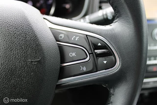 Renault Mégane Estate Renault Megane Estate 1.3 TCe Limited 140 PK, Stoel verwarming, Pdc voor + achter, Clima, App connect, Cruise, Navi. - afbeelding nr 29