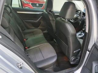 Škoda Octavia Škoda Octavia Combi 1.2 TSI Greentech Elegance Businessline ✅7-TRAPS DSG ✅COMPLETE AUTO!! - afbeelding nr 10
