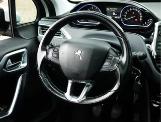 Peugeot 2008 Peugeot 2008 1.2 PureTech Allure, (111 PK) Dealer-Onderh. BOVAG-Garantie. NL-Auto. - afbeelding nr 15