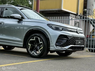 Volkswagen Tiguan Volkswagen Tiguan 1.5 eTSI R-Line | Pano | Massage | ACC - afbeelding nr 13