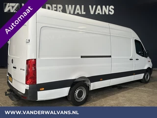 Mercedes-Benz Sprinter Cruisecontrol, 3500kg Trekhaak, Parkeersensoren, Stoelverwarming, Android auto, MBUX, Chauffeursstoel, Bijrijdersbank - afbeelding nr 18