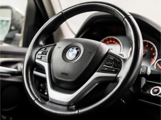 BMW X5 BMW X5 xDrive40e High Executive 313Pk Automaat (GROOT NAVI, HEAD-UP DISPLAY, 360 CAMERA, SFEERVERLICHTING, LEDER, TREKHAAK, SPORTSTOELEN, GETINT GLAS, ELEK ACHTERKLEP, NIEUWE APK, NIEUWSTAAT) - afbeelding nr 20