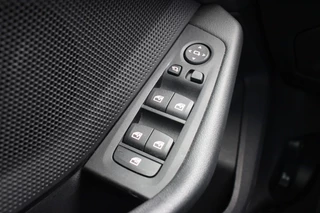 BMW 2 Serie BMW 2 Serie Gran Coupe 218I Executive edition - Carplay, Navi, Clima - afbeelding nr 24