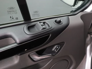 Ford Transit Custom Ford Transit Custom 2.0TDCI 130PK Automaat Dubbele Cabine | 2xSchuifdeur | Navigatie | Camera | Airco | Cruise - afbeelding nr 8