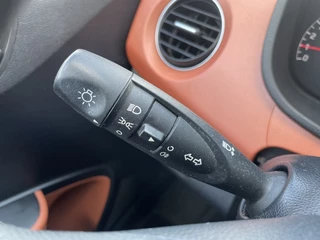 Hyundai i10 Hyundai i10 1.0i Comfort*RIJKLAARPRIJS* - afbeelding nr 19