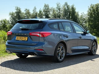 Ford Focus Ford Focus Wagon 1.5 182PK ST Line Business | Performance Blue | 1700KG Trekgewicht/NAV/Carplay/Clima/LED - Caravantrekker! - afbeelding nr 10