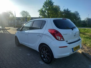 Hyundai i20 - afbeelding nr 4