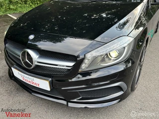 Mercedes-Benz A-Klasse Mercedes A45 AMG|Pano|Leer|Night|AMG Performance|Onderhoud| - afbeelding nr 3