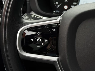 Volvo XC60 Volvo XC60 2.0 T8 Twin Engine AWD Automaat-8  Inscription | 19 inch | Standkachel | Elek. Stoelen + geheugen | Panoramadak | Semi-elek. Trekhaak - afbeelding nr 28