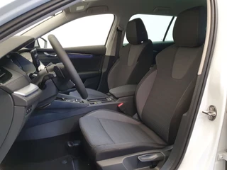 Škoda Octavia Škoda Octavia Combi 1.4 TSI 204pk DSG/AUT iV PHEV Business Edition Wegklapbare trekhaak, Camera - afbeelding nr 19