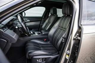 Land Rover Range Rover Velar Land Rover Range Rover Velar 2.0 P400e SE Hybride | Panodak | Massage | Meridian 3D | Trekhaak | 20 inch | - afbeelding nr 6