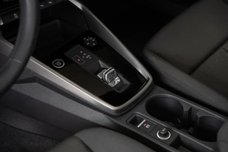 Audi A3 Audi A3 Sportback 35 TFSI 150 PK|Pro Line S|1ste Eig|Org NL|Panoramadak|Camera|Trekhaak|Dealer Onderhouden - afbeelding nr 20