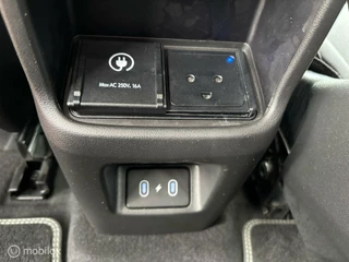 Hyundai Kona Hyundai Kona Electric Comfort Smart 65.4 kWh | Warmtepomp | Trekhaak | Stoel + stuur verwarm - afbeelding nr 14