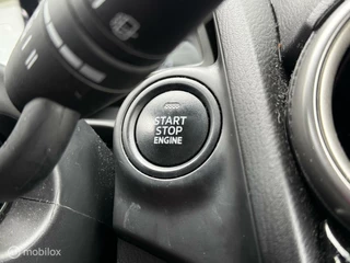 Mazda 2 Mazda 2 1.5 Skyactiv-G Luxury Automaat Navi Carplay PDC Cruise LED Stoelverwarming - afbeelding nr 31