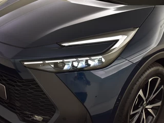Toyota C-HR Toyota C-HR 1.8 Hybrid 140 First Edition | Parkeersensoren V+A | BLS | Elect - afbeelding nr 9