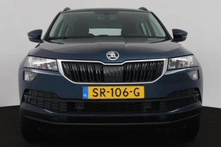 Škoda Karoq Skoda Karoq 1.5 TSI ACT Ambition Business (ACHTERUITRIJCAMERA, PARKEERSENSOREN, CRUISE CONTROL, NAVIGATIE, AUTOMAAT) - afbeelding nr 18