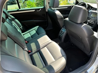 Škoda Superb Skoda Superb Combi 1.8 TSI DSG Elegance Business PANO|LEER|MEMORY - afbeelding nr 13