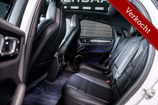 Porsche Cayenne Porsche Cayenne Coupé 3.0 E-Hybrid Techart | Uniek | Vol opties | Panodak | Luchtvering | Bose | Sport Chrono | 22 inch | NL auto | - afbeelding nr 39