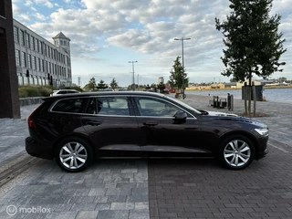 Volvo V60 Volvo V60 2.0 D3 Momentum Navi Led Clima PDC Cruise - afbeelding nr 5
