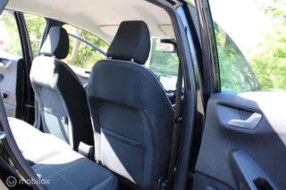Ford Fiesta Ford Fiesta 1.1 Trend, Navigatiesysteem full map, Parkeersensor achter, Cruise control, Rijstrooksensor met correctie - afbeelding nr 15