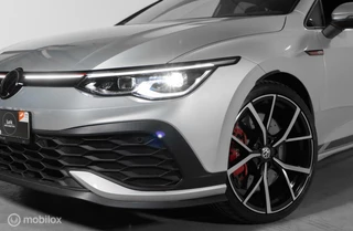 Volkswagen Golf Volkswagen Golf 2.0 TSI GTI Clubsport PANO|CARPLAY|DODEHOEK| - afbeelding nr 9