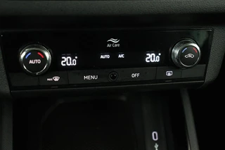 Škoda Scala Skoda Scala 1.0 TSI Ambition | Carplay | Full LED |  Climate control | Parkeerhulp | DAB | Cruise control | Dakspoiler - afbeelding nr 20