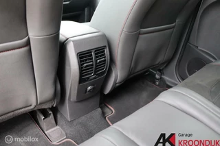 Ford Kuga Kuga1.5 150PK ST-Line/CAME/TREKH./STUUR+RUIT VERW./A.KLEP E. - afbeelding nr 22