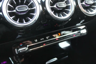 Mercedes-Benz CLA Mercedes CLA-klasse Shooting Brake 180 AMG/19inch/Navi/Led - afbeelding nr 25