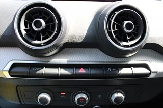 Audi Q2 Audi Q2 35 TFSI 150 PK DSG Full Led/Airco/Pdc 2x/Bluetooth 
