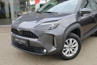 Toyota Yaris Cross Toyota Yaris Cross 1.5 Hybrid Dynamic | Navi | HUD | El. Achterklep | Keyless Entry - afbeelding nr 2