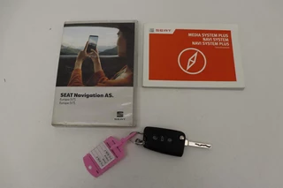 SEAT Ateca SEAT Ateca 1.4 TSI Xcellence | Panoramadak | Camera | Carplay | Trekhaak | Alcantara | Navigatie | Full LED | Sportstoelen | Verwarmde voorruit | PDC | Cruise control - afbeelding nr 23