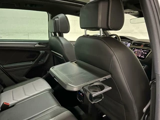 Volkswagen Tiguan Volkswagen Tiguan 1.4 TSI ACT 2X R-Line Pano Virtual Trekh - afbeelding nr 22