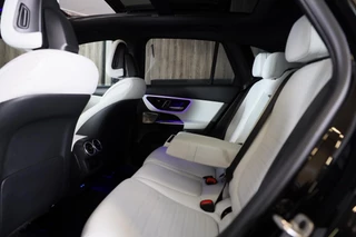 Mercedes-Benz GLC Mercedes-Benz GLC-klasse 300e 4MATIC AMG 63 Look / Memory / Burmester / Camera / Acc / Lane Assist / Dode Hoek / Sfeerverlichting - afbeelding nr 13