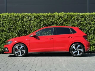 Volkswagen Polo Volkswagen Polo 2.0 TSI GTI, NIEUW MODEL, NAVI, AIRCO, CARPLAY, STOELVERWARMING, PARKEERSENSOREN VOOR/ACHTER, LICHTMETAAL 17