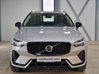 Volvo XC60 Volvo XC60 2.0 T6 Plug-in hybrid AWD Plus Dark 350pk | Elek. panodak | Elektrische stoelen met geheugen | - afbeelding nr 3