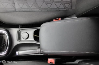 Opel Astra Opel Astra Sports Tourer 1.0 Turbo Business Executive, Parkeersensoren voor en achter, Navigatie, Apple Carplay/Android Auto, Cruise control - afbeelding nr 35